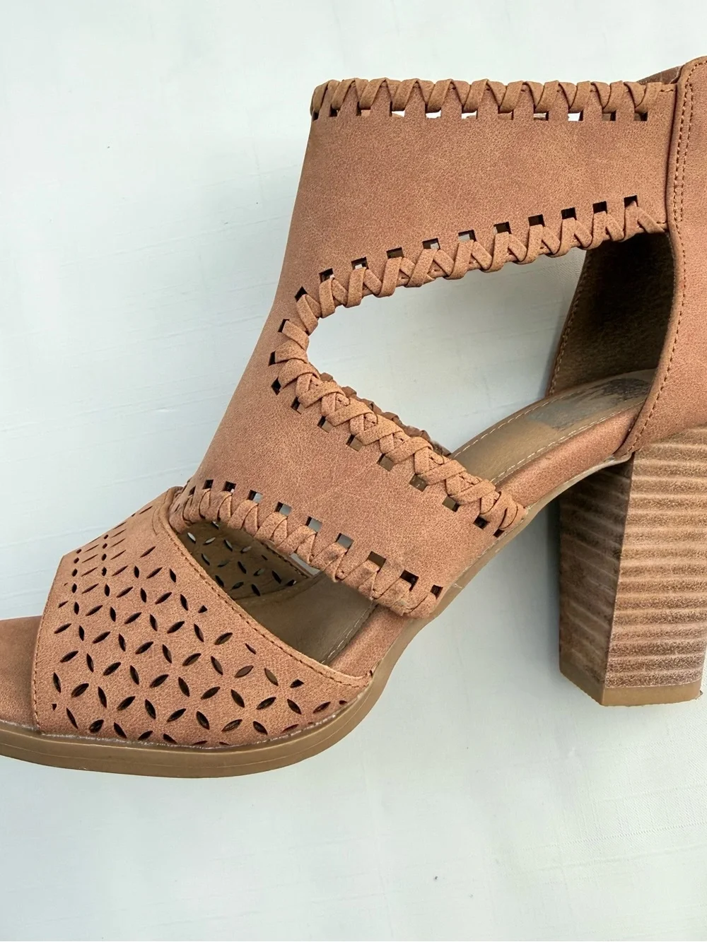 DV by Dolce Vita 